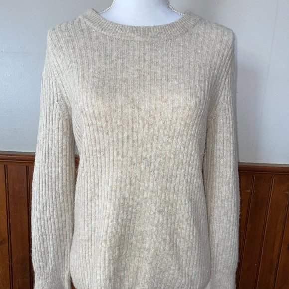 Women's Madewell Light Beige Ribbed Knit Bell Sleeve Scoop‎ Neck Stretch Sweater - Picture 1 of 6
